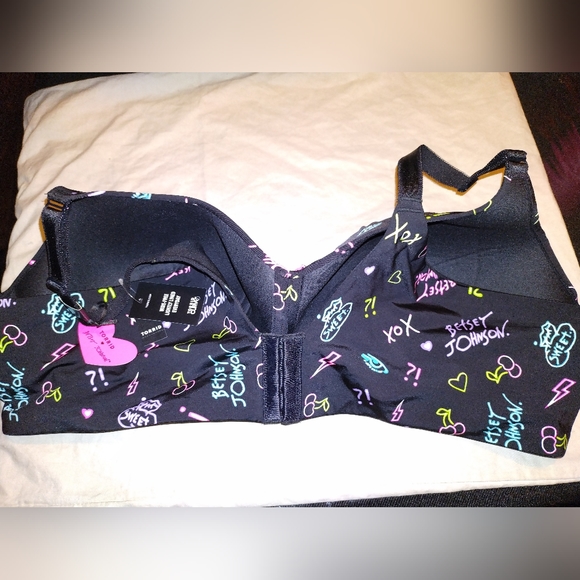Torrid Betsy Johnson 48c 360 Bra - Picture 2 of 5